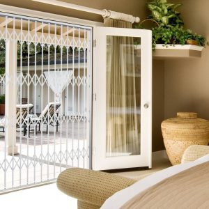 Retractable Gates